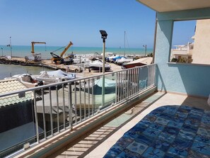 Property grounds - Vacation home on the beach (Santacroce camerina)