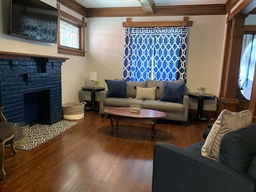 NEW!  Fully Remodeled 1910 Craftsman Style Home