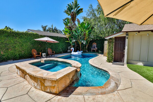 Outdoor pool, a heated pool