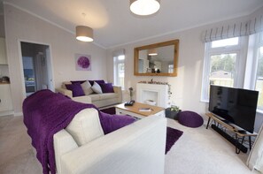 Classic Apartment, Ensuite | Interior - Hollicarrs Long Lane Lodge (York)