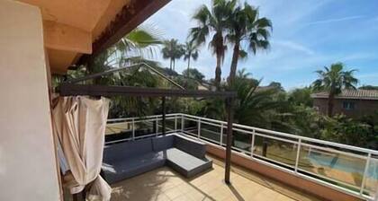 Beautiful villa near the beach and private pool