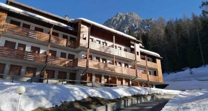 Wonderful attic in the heart of the Dolomites