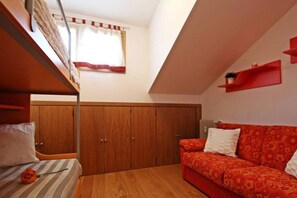 2 chambres, fer et planche Ă repasser, Wi-Fi gratuit, draps fournis