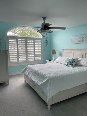 4 bedrooms, free WiFi, bed sheets