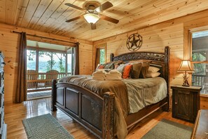 4 bedrooms, free WiFi, bed sheets