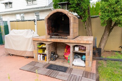 Cozy Furnished Ranch! Pet friendly! 22 min. to MetLife Stadium!