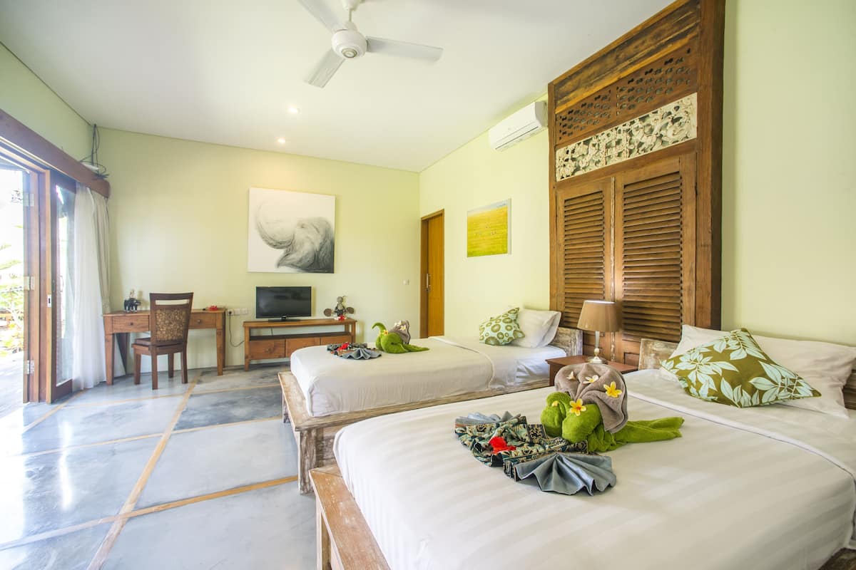 4 phòng ngủ, minibar, két bảo mật tại phòng, bàn