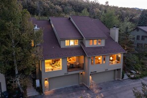 Exterior - *President's Day Sale* Save up to 30% on Park City Ski Vacations, 72 Hours Only! (Park City)