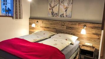 2 bedrooms, free Internet