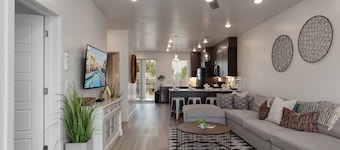 Red Desert Loft Resort 37| Pickleball Courts, Foosball, Resort Pool with Waterslide & Jacuzzi!