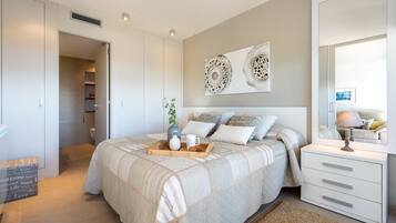 2 Schlafzimmer, Bügeleisen/Bügelbrett, kostenloses WLAN, Bettwäsche