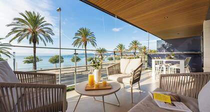 Apartment 'Apartamento Delfin' with Sea View, Wi-Fi and Air Conditioning