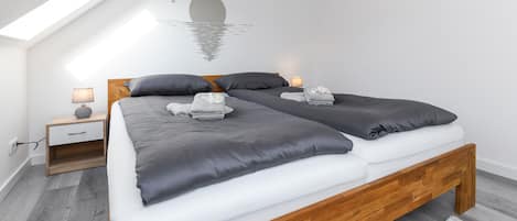 1 camera, culla da viaggio, Wi-Fi, lenzuola