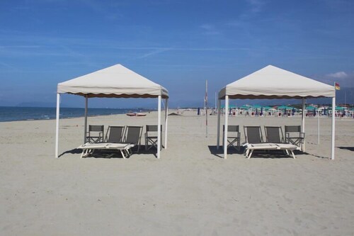 Holiday House in Versilia with Pool & Beaches