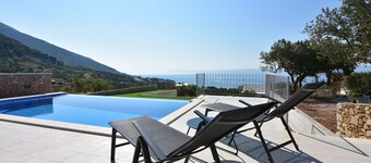 Villa Katarina - heated pool with amazing view