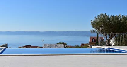 Villa Katarina - heated pool with amazing view