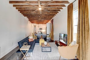 Smart TV, offices