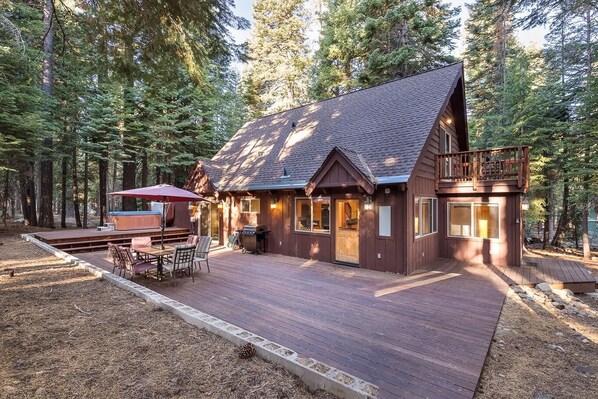 Casa, varias camas (The Lazy Bear Lodge) | Exterior