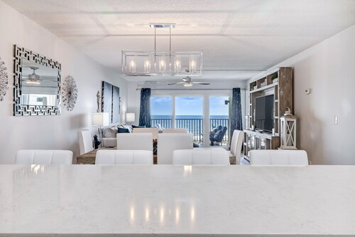 Sparkling, Fully Renovated Amelia South Condo on 3rd Floor