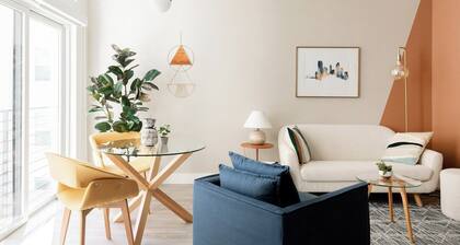 Colorful Western Vibe | Pet-Friendly | Zuni Lofts