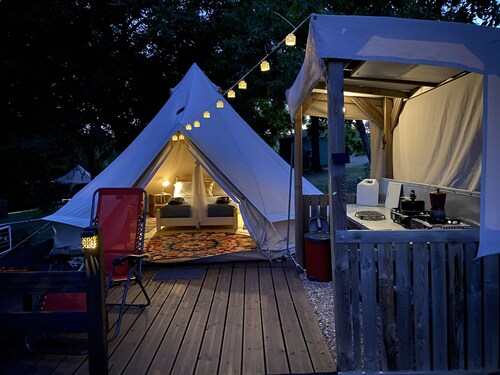 Hazel Belle Tent @Finders Keepers France. Adults only retreat. 13 acres and lake