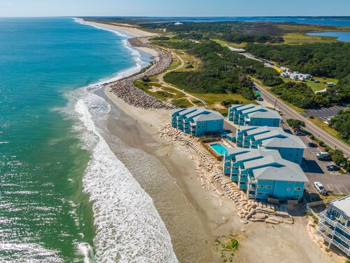 The Riggings H2-Kure Beach | Oceanfront + Pool