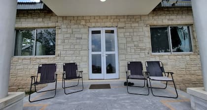 Peaceful Private Cottage with Mountain View in Khaira Gali, Murree