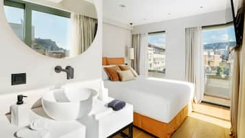 Acropolis Loft with Terrace (Hotel) | Egyptian cotton sheets, premium bedding, free minibar items