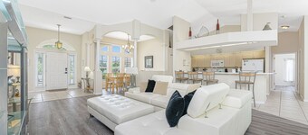 Welcome to Boca Grande! Private Luxury Home With Pool, Close to Golf & Beach!