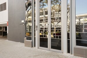 Exterior detail - Modern Apartment For The Modern Traveller (Johannesburg)