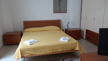 2 Schlafzimmer, kostenloses WLAN, Bettwäsche