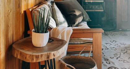 Bowerbird Beach Camp Cabin #3