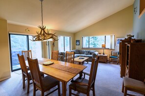 Eldstad och dvd-spelare