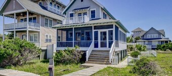 Ocean Front Pet Friendly Steps to Beach Shoals and BHI Club 2023 Renovation