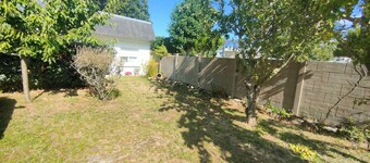 56186 000688 FL House with garden and private parking near beach/town center
