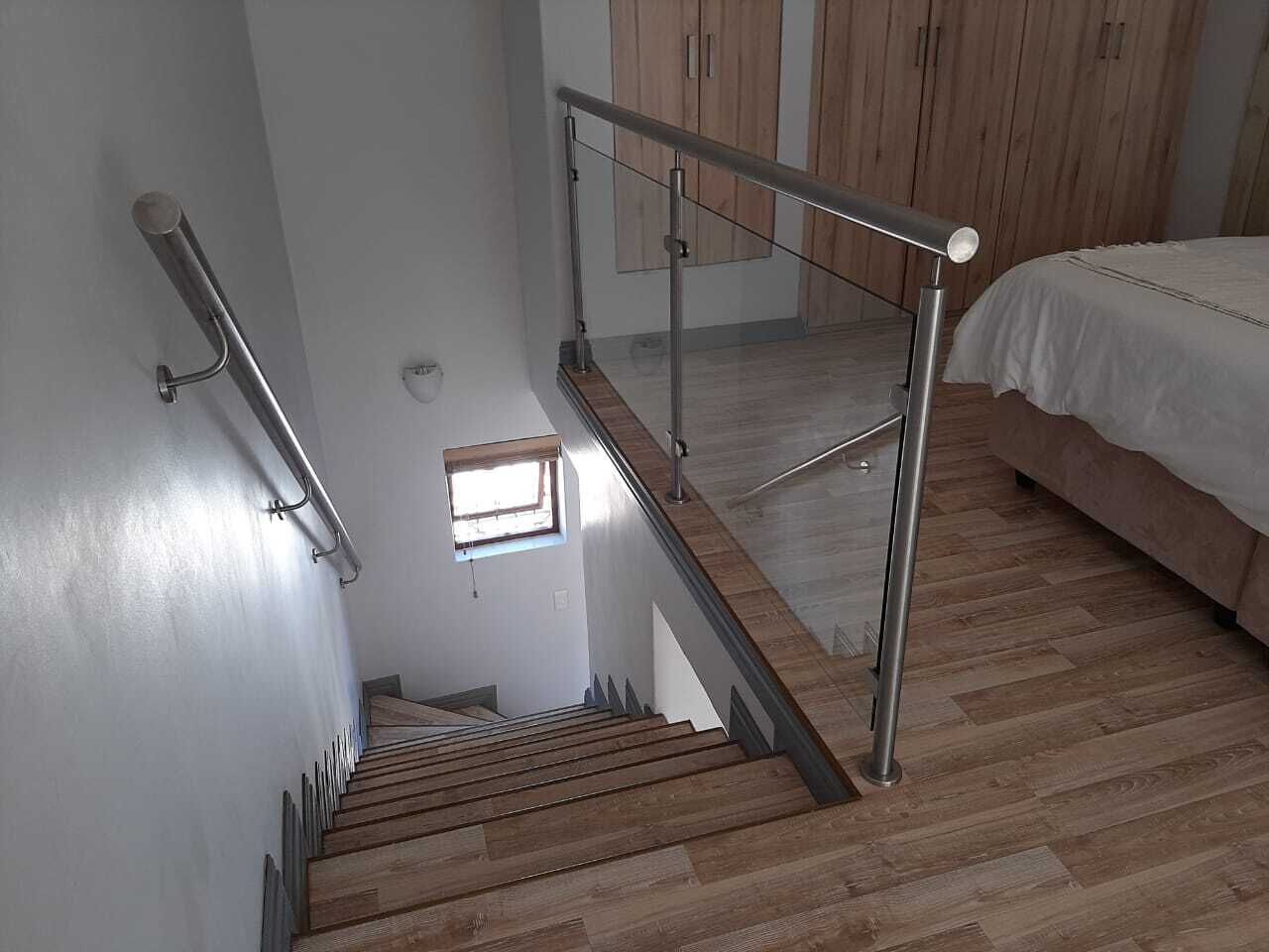 1 多间卧室、熨斗/熨衣板、WiFi、床单