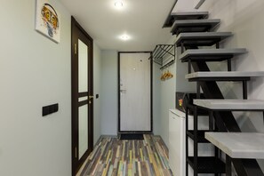 Monolocale panoramico, 1 camera da letto, non fumatori, angolo cottura | Ferro/asse da stiro, Wi-Fi gratuito