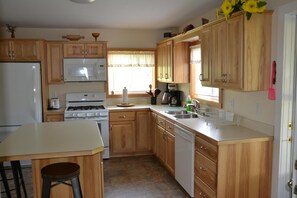 Microwave, stovetop, dishwasher