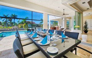 Dining - Intervillas Florida - The Diamond (Cape Coral)