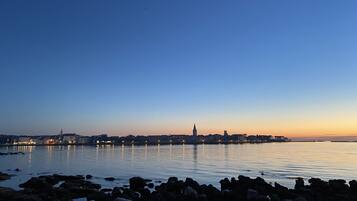 1 bedroom, travel crib, free WiFi, bed sheets