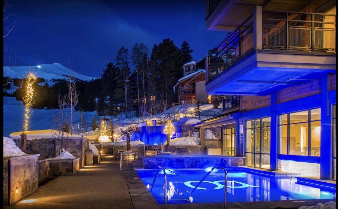 Innenpool, Außenpool