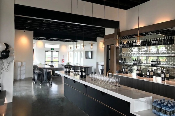 Bar (en la propiedad)