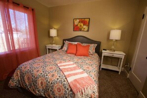 3 bedrooms, iron/ironing board, WiFi