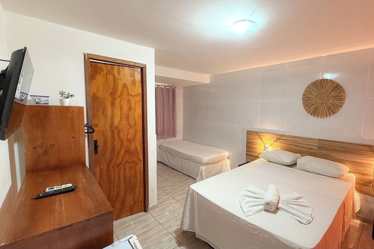 Minibar y ropa de cama 