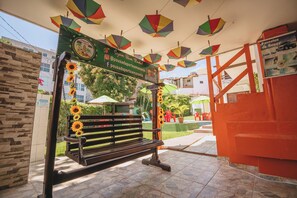 Televisión 32 pulgadas con canales de televisión por cable