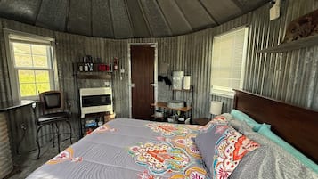 1 quarto, Wi-Fi de cortesia, roupa de cama