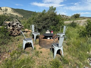 Property grounds - The Silo - Unique guest room with great views (Collbran)