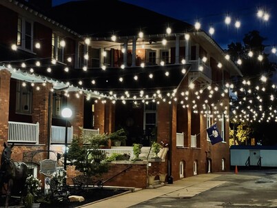 The lofts at Court Square- Historical brick town square