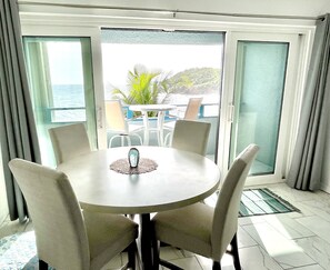 تناول الطعام