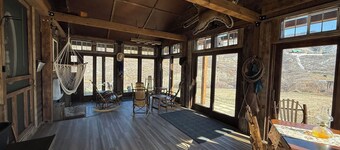 Sheep Camp - Steel and Wool Rustic Hideaway